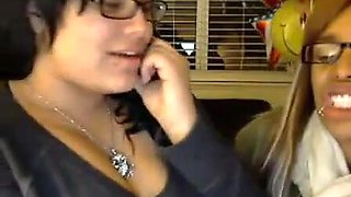 black pussylickers showing on cam