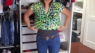 Stepson Can't Stand Seeing My Ass in Jeans and We End up Having Sex, Fucking and Cumming in My Pussy