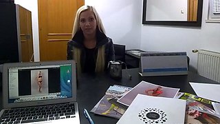 Jana - wet pussy
