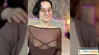 Jitoon Free porn online at stripTango
