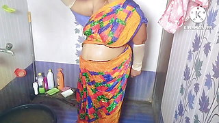 Indian aunty adult scenes in birthroom