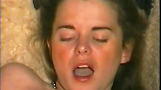 Amateur females masturbating - DvD