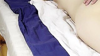 Slutwife Called Big Cock Masseur Again to Humiliate Husband