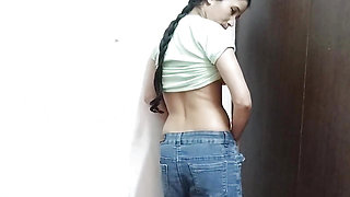 College girl ko paise dekar jabar dasti pela