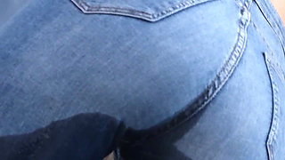 Extreme Jeans Piss!
