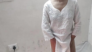 Bhabhi ko paise dekar jabar dasti pel diya