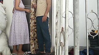 Teacher Ne Student Ki Ghar Me Jaake Chod Ke Aya