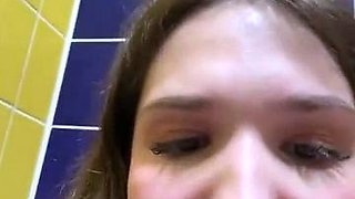 Shy_priincess masturbates in public