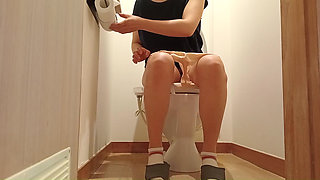 Peeing Videos