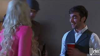 Pair of slutty girlfriends 69 at a bachelor party