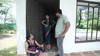 Desi Indian Step Sister First Time Morning Sex - Big Boobs 18+ Hindi Audio Fuck