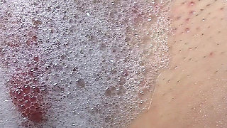 Arielle Lane - Soaking Wet Bubble Bath