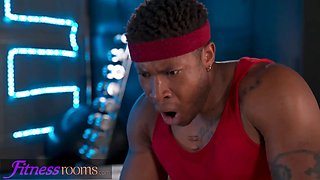Sport apartments gym woman is crazy for Big Black Cock