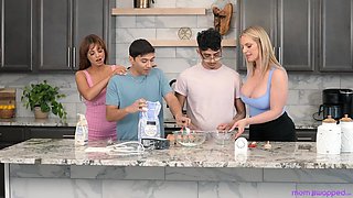 Daisy Fuentes & Rachael Cavalli hot MILFs sex orgy