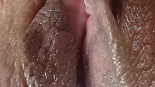 Ku's Vagina in Close-up Beautiful with Juicy Orgasms and Dripping Fisting Squirting
