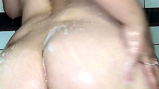 Ebony girl showers her big ass amp masturbating