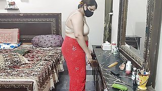 Pakistani Bigass Step Mom Cleaning Room