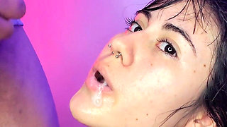 My Friend's Girlfriend Is a Dirty Bitch, When He Goes to Work She Comes to Take a Bath with My Piss
