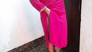 Bhabhi ko patak kar jabar dasti pel diya