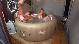 Hot tub Fun with 3 MIlfs and a DILF