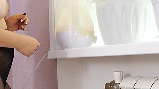 356 (custom Video) I Do Housework, Naked, Only in Black Pantyhose