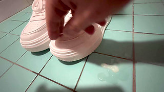 POV - You and 18 Years Old Teen Go to the Toilet Together and You Make Her Squirt in Her Sporty Thong