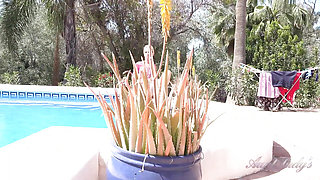 Auntjudys - Your Hot MILF Neighbor Lynna Nilsson Sucks Your Cock by the Pool (pov)