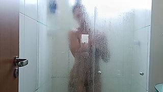 Bath of Love! Sex with the Hot Brunette in the Shower and Ejaculating Inside the Brazilian Girl