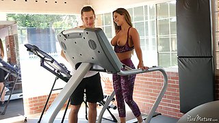 Bootyful and ample breasted fitness chick Reena Sky is fucked at the gym