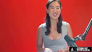 Up Close - How Women Orgasm With Delightful Kimmy Kimm! Intense Hitachi Orgasm! Full Min