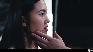Slim Pinay Frozen For Contractor Freeuse Face Fuck And Pound