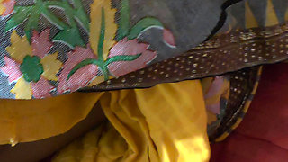 Indian Desi village bhabhi tight pussy first time xxx video, desi hot beautiful women xxx in village.