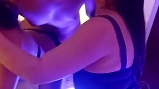 Rico Sexo Con Mi Vecina Su Novio Y Mi Marido!! = Video De 50 Minutos Exclusivo Para Mis Fans