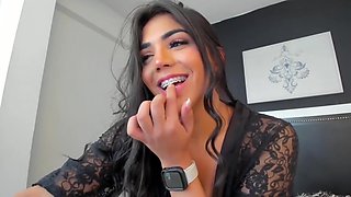 Sexy Latina Tranny Babe Emma Mejia