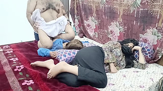 Desi Pakistani Husband Cheating With School Girl Beside Her Wife