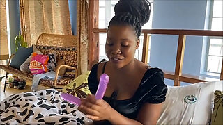 Slutty Rowena's Hobby: Masturbating and Squirting