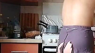 Amateur Wife Prepares Food Naked in the Kitchen