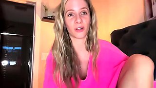 Amateur Blond Give Nice POV Blowjob