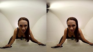 Cynthia Vellons Big Tits And Vibrator - Busty Pornstar Toying
