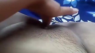 Korean chick Masturbating