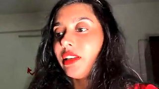 Thea Dsuuza Huge Cleavage Santas Girl (2025) Private App Hot Video - Indian