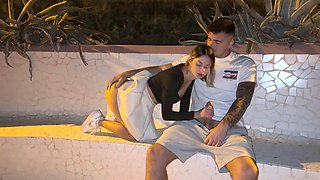 Outdoor encounter with a stranger sans underwear gets interrupted by passers-by