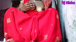 Desi Aunty Rj Nisha Big Pussy Masturbate by Three Fingers and Handjob