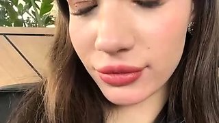 Shy_priincess masturbates in public toilet