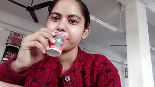 Indian desi girl enjoy Instagram reals