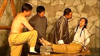 Chinese soldiers punishment by warden