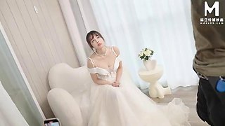 ModelMedia Asia - The Brides Dick Feast Wedding- Yunas Retirement Film5P
