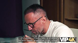 Watch striking Ridge Crix and Nela Decker's video