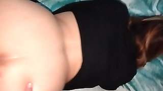 Michelle has a little sex at night