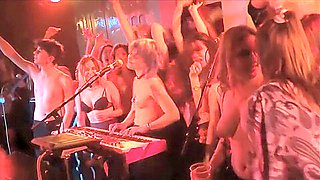 Soko DJ Nude Busty in 100 Club